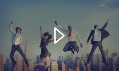 Başlat düğmesini, multimedya kavramı oynamak