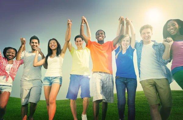 Grupo de Amigos y Concepto de Celebración — Foto de Stock