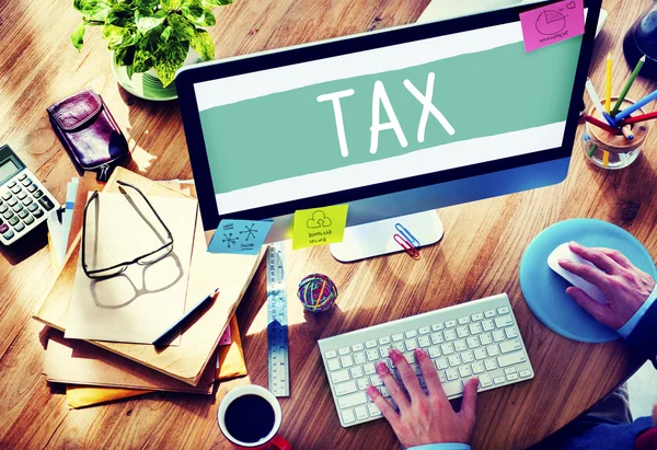 Man using computer and Tax Concept — Stock Photo, Image