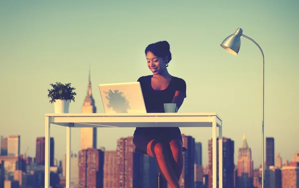 Businesswoman in New York city — Stock Photo, Image