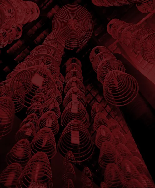 Incense coils burning in Chinese temple — Stock Photo, Image