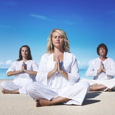 bir grup insan meditasyon Yoga kavramı