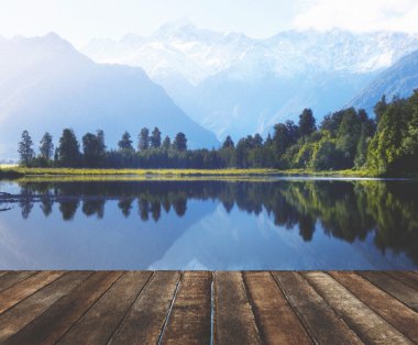 Göllü güzel dağlar