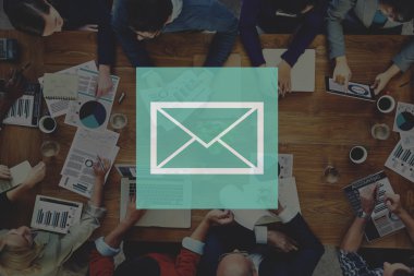 E-posta, Online Internet kavramı