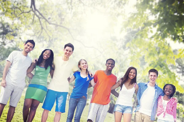 Arkadaşlar dostluk ekip çalışması kavramı