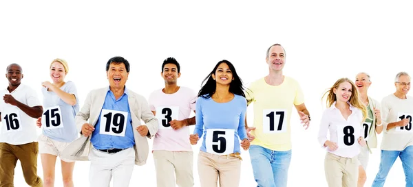 Menschen laufen und gewinnen Rennen — Stockfoto