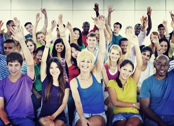 Gelukkige mensen van de diversiteit — Stockfoto