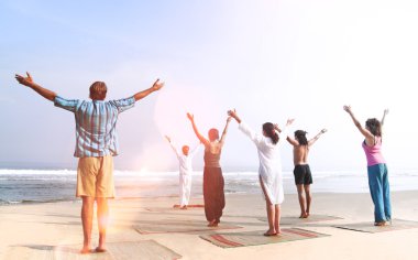 egzersiz Yoga yapan insanlar