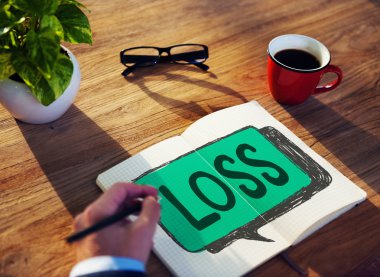 Kaybı ile çalışan adam