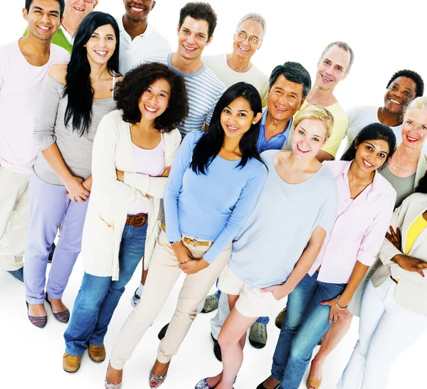 Groep van diversiteitsmensen die samen staan — Stockfoto