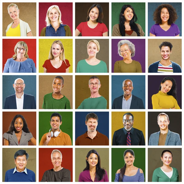 Retrato de personas sonrientes multiétnicas —  Fotos de Stock