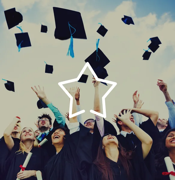 Students Throw Caps in the Air — Stock Photo, Image