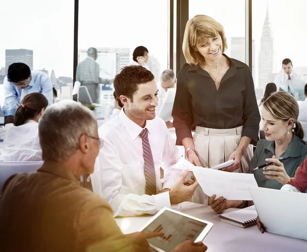 Business People Talking — Stock Photo, Image