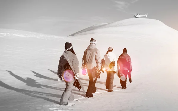 Ακραία ομάδα των Snowboarders — Φωτογραφία Αρχείου