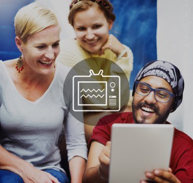 Televizyon yayın multimedya eğlence kavramının
