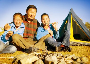 Moğol aile kamp 