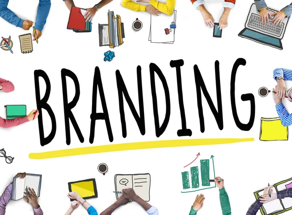 Persone diverse e concetto di branding — Foto Stock