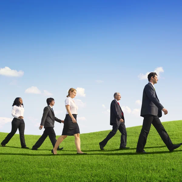 Business people walking — Stock Photo, Image