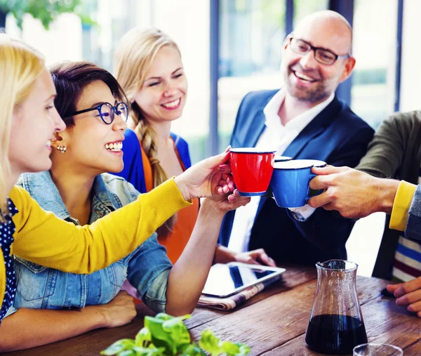 Gruppo di persone, concetto di pausa caffè — Foto Stock