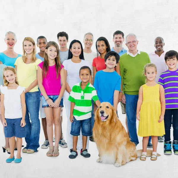 Grupo de Diversidad Personas con Niños —  Fotos de Stock