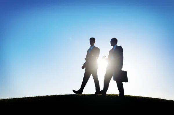 Gente de negocios caminando — Foto de Stock