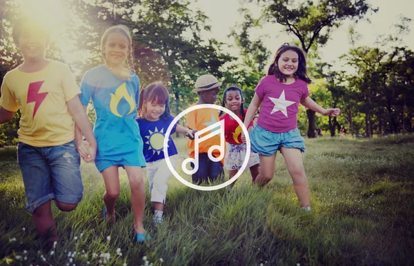 Kinderen en melodie muziek geluid sleutel Concept — Stockfoto