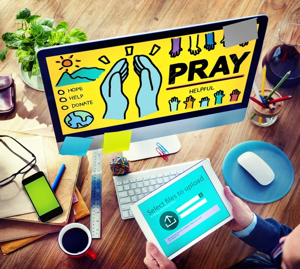 Modląc się koncepcja pomocy — Zdjęcie stockowe
