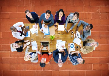İş adamları konferans toplantı sırasında