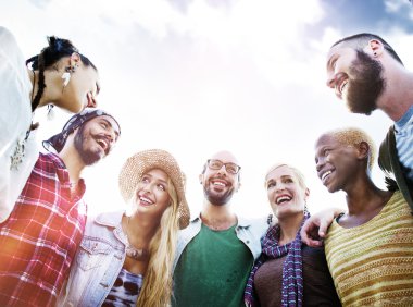 Arkadaşlar boş zaman tatil beraberlik kavramı