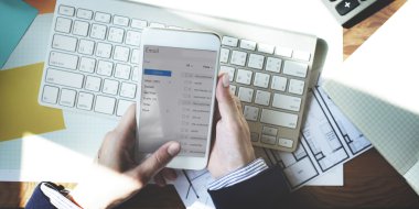 Akıllı telefon kullanma Online