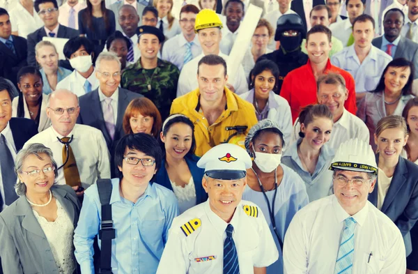 Grupo de empresários de pé juntos — Fotografia de Stock