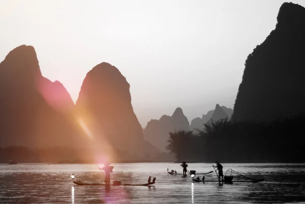 Silhouette of Fishermen in China — Stock Photo, Image