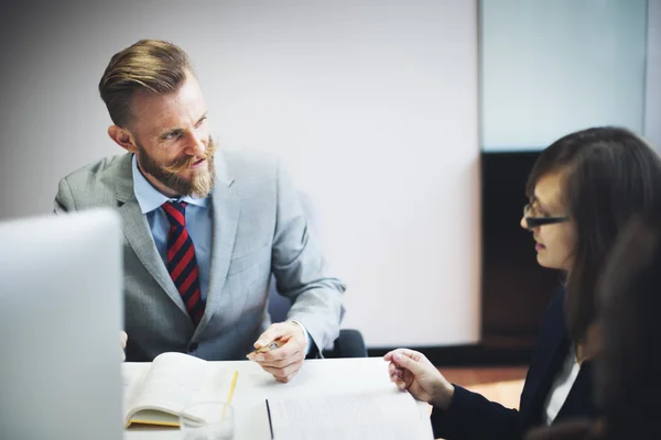 Mensen uit het bedrijfsleven Interview Concept — Stockfoto