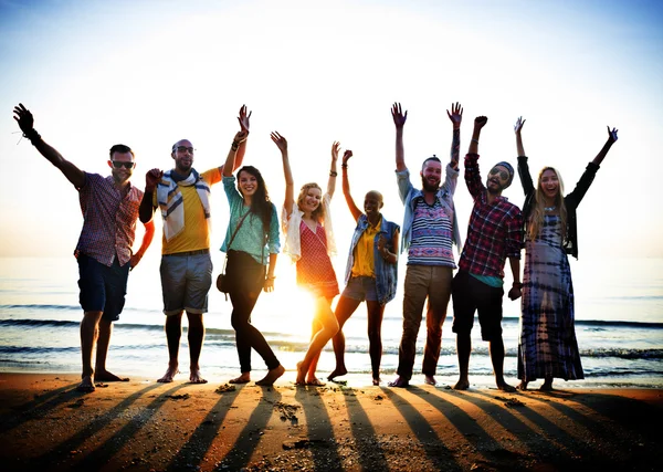 Amigos de verano que se divierten Concepto de unión — Foto de Stock