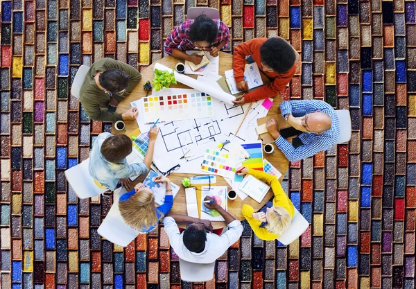 Grupo de empresarios en la reunión — Foto de Stock