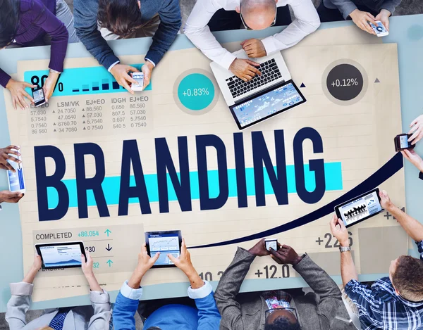 Grupo de Empresarios y Branding — Foto de Stock