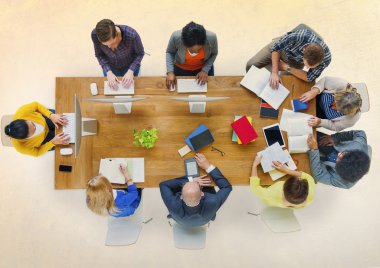 çeşitli meslekler insanlar Toplantı