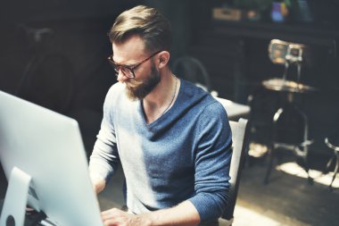 Çalışan erkeğin çalışma alanı kavramı belirlemek