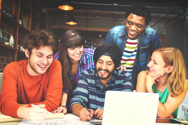 Gruppo Persone che lavorano — Foto Stock