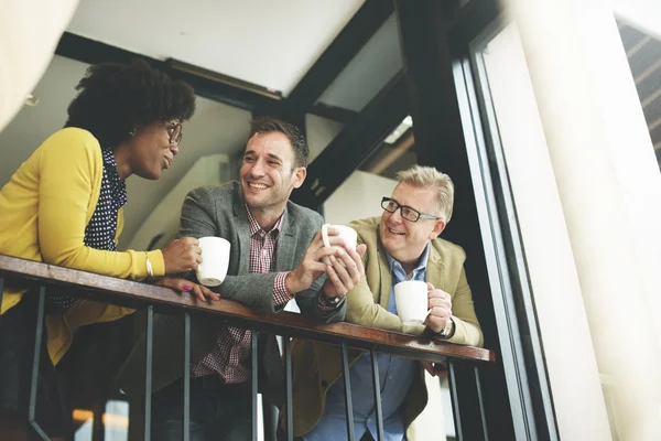 Equipo de negocios en Coffee Break — Foto de Stock