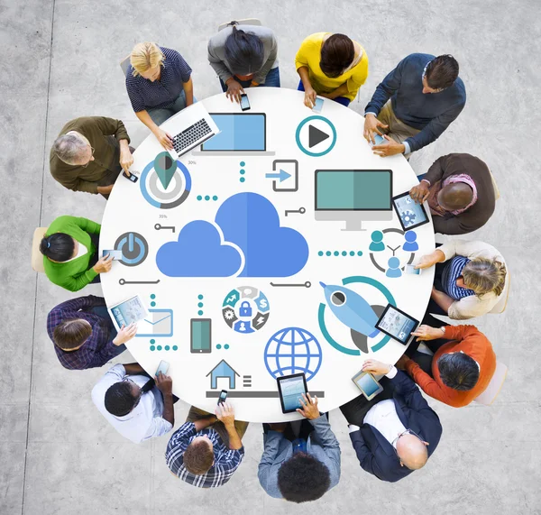 Globale Kommunikation, Cloud-Konzept — Stockfoto