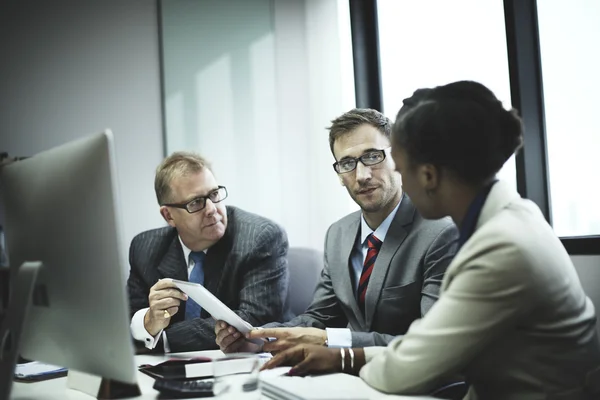 Conceito de reunião de equipe de negócios — Fotografia de Stock