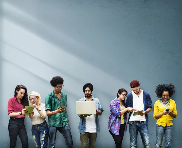 Students Studying Together — Stock Photo, Image