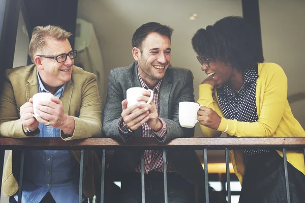 Equipo de negocios en Coffee Break — Foto de Stock