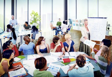 Öğrenciler Classrom eğitim