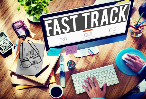 Fast Track, koncepcja rozwoju — Zdjęcie stockowe