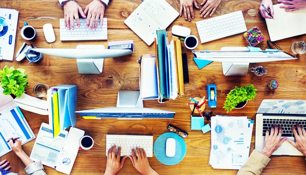 Grupo de Negócios Pessoas ocupadas Trabalhando — Fotografia de Stock