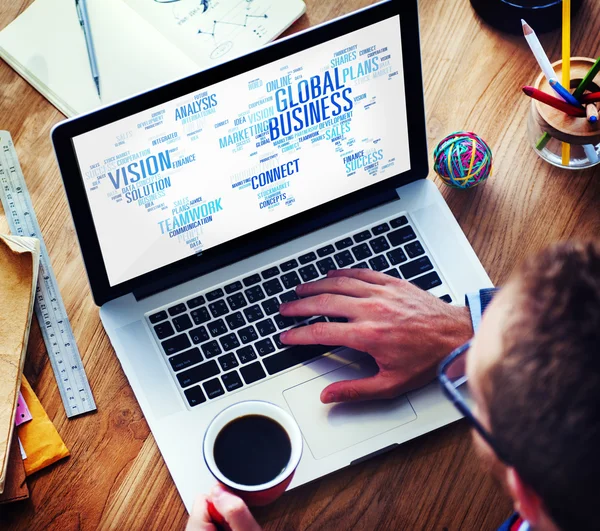 Man using laptop — Stock Photo, Image