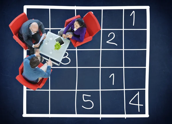 Concept de résolution de puzzle Sudoku — Photo