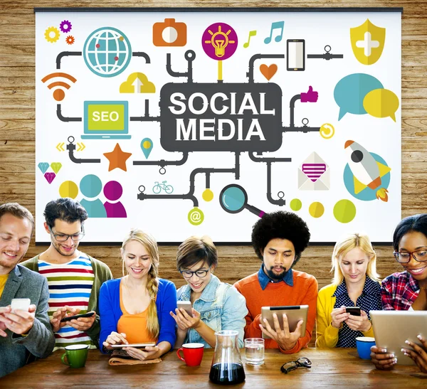 Concetto di connessione ai social media — Foto Stock